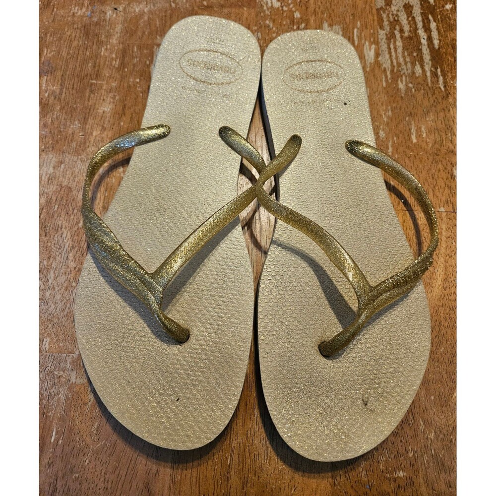 Gold Flip Flops Sandals Size 11/12 Womens Havaianas